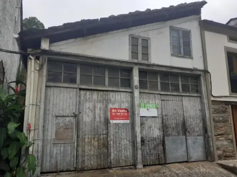 Industrial building in Avenida de José Antonio, 20
